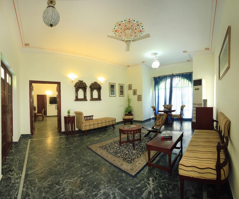 Sara Vilas Hotel Nawalgarh Buitenkant foto