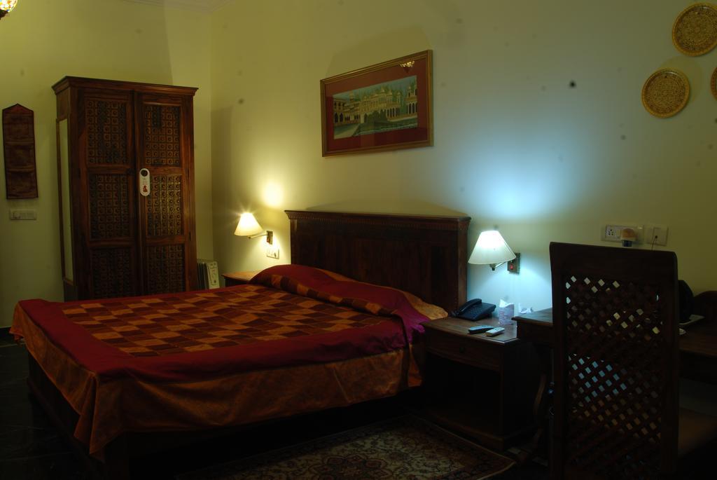 Sara Vilas Hotel Nawalgarh Buitenkant foto
