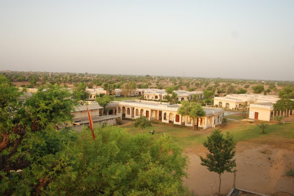 Sara Vilas Hotel Nawalgarh Buitenkant foto