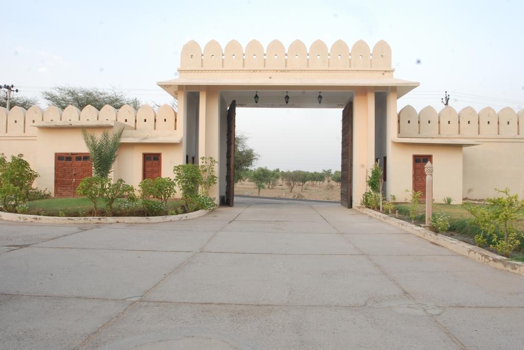 Sara Vilas Hotel Nawalgarh Buitenkant foto