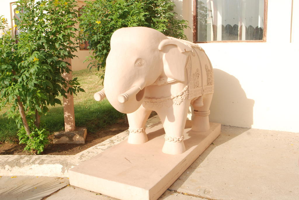 Sara Vilas Hotel Nawalgarh Buitenkant foto