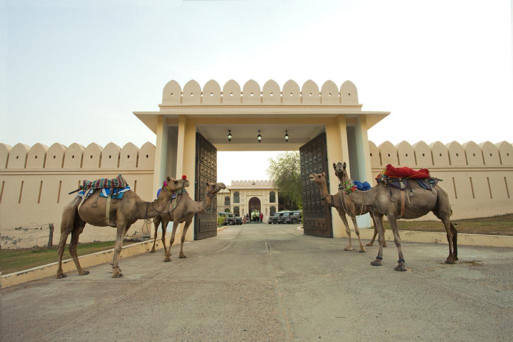 Sara Vilas Hotel Nawalgarh Buitenkant foto